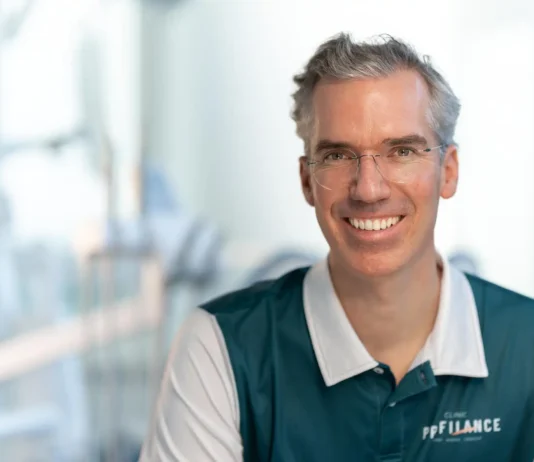 Schnarchen und Schlafapnoe – Wie Zahnärzte helfen können