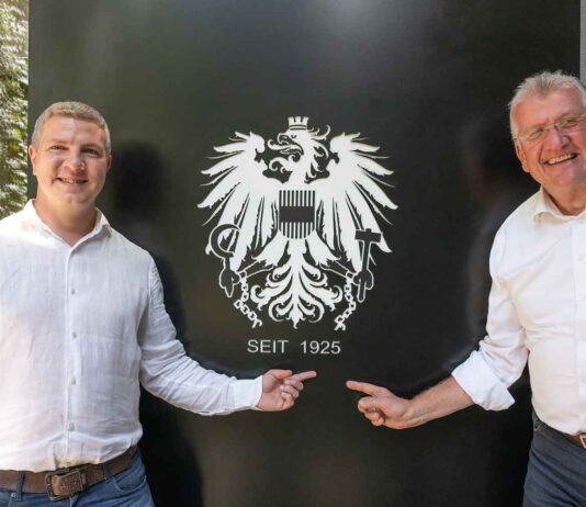 100 Jahre WIPLA: Ein Jahrhundert Zahntechnik Von Visionären, Legierungen und Heavy Metal