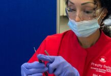 „Häusliche Implantatpflege ist täglich notwendig“